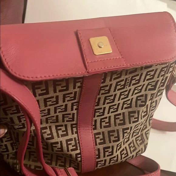 Fendi Bag - Picture 7 of 10